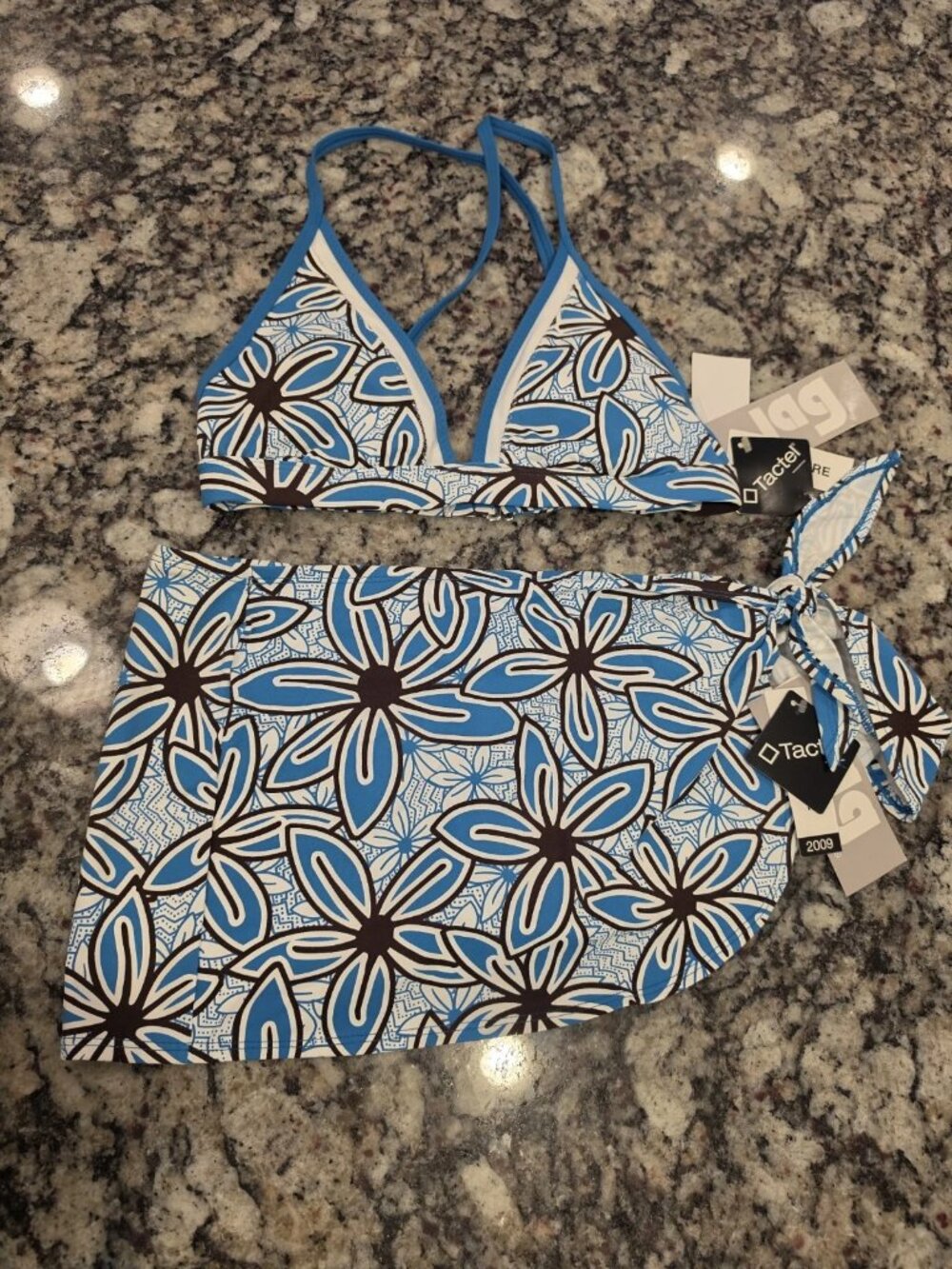 Jag Floral Print Halter Swim Top Size S & Skirted Bottom Size XS NWT Floral Geo